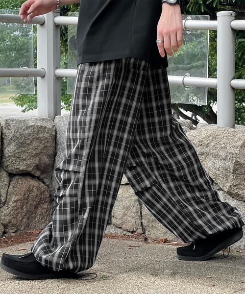 kutir(クティール)の「ワイドチェックスノーパンツ(カーゴパンツ・メンズ・ブラック/ベージュ/イエロー・SMALL/MEDIUM/LARGE)」の16枚目の写真