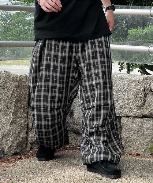 kutir(クティール)の「ワイドチェックスノーパンツ(カーゴパンツ・メンズ・ブラック/ベージュ/イエロー・SMALL/MEDIUM/LARGE)」の4枚目の写真