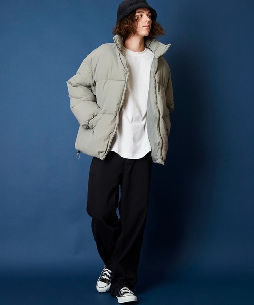 unrelaxing（アンリラクシング）の「ボリュームハイネック撥水ナイロンエコダウンジャケット（ダウンジャケット/コート・メンズ・アイボリー/ブラック/グレー/ライトカーキ/その他/スミクロ/ブルー系/ベージュ・FREE）」の10枚目の写真