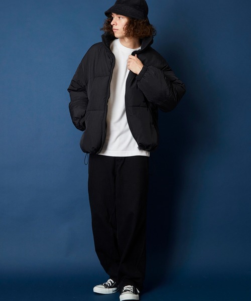 unrelaxing（アンリラクシング）の「ボリュームハイネック撥水ナイロンエコダウンジャケット（ダウンジャケット/コート・メンズ・アイボリー/ブラック/グレー/ライトカーキ/その他/スミクロ/ブルー系/ベージュ・FREE）」の18枚目の写真