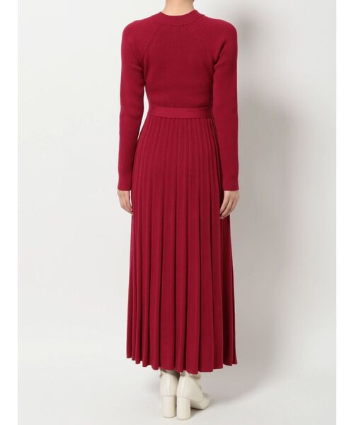 MERCURYDUO（マーキュリーデュオ）の「2WAYスリットフレアニットワンピース（ワンピース・レディース・ブラック/ベージュ/レッド・SMALL/MEDIUM）」の11枚目の写真