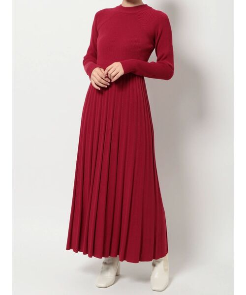 MERCURYDUO（マーキュリーデュオ）の「2WAYスリットフレアニットワンピース（ワンピース・レディース・ブラック/ベージュ/レッド・SMALL/MEDIUM）」の21枚目の写真