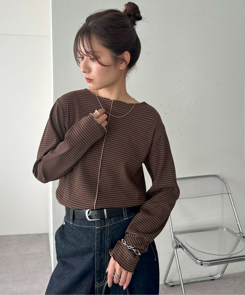 DISCOAT（ディスコート）の「≪新色追加！≫【WEB限定】前後2WAYリブメローロングスリーブ（Tシャツ/カットソー・レディース・ブラック/オフホワイト/アイボリー/グリーン系その他/ライトグレー/クリア/ホワイト系その他/ブルー系その他/グリーン系その他2/ブラック系その他2/ブラック系その他/キャメル/グレイッシュベージュ/ブラウン/ベージュ/ピンク/ブラウン系その他/グレー系その他/ネイビー/カーキ/サンドベージュ/モカ/ピンク系その他/ブラウン系その他2・FREE）」の12枚目の写真