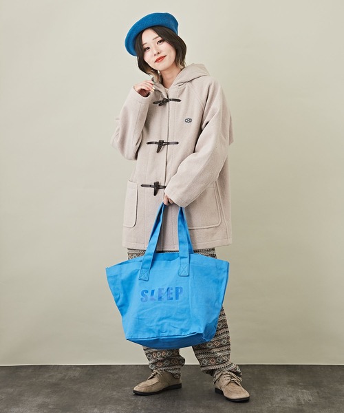 CUBE SUGAR（キューブシュガー）の「無地ウールフィールラグランスリーブフードジャケット（ダッフルコート・レディース・オレンジ/カラフル/ブラウン/グレー系その他/グレイッシュベージュ/ブルー・M）」の18枚目の写真