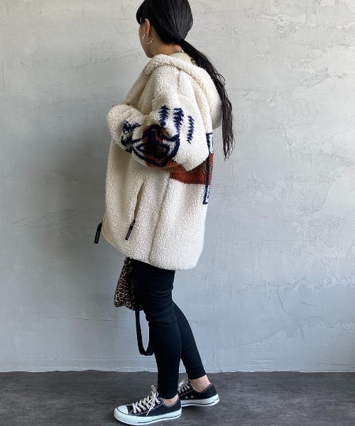 セール】[PENDLETON/ペンドルトン] ネイティブ柄 ボアフリースフード