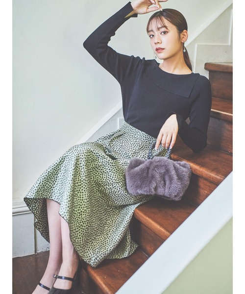 Te chichi（テチチ）の「【貴島明日香コラボ】フラワージャカードリバーシブルスカート（スカート・レディース・ネイビー/ブラック・MEDIUM/SMALL）」の5枚目の写真