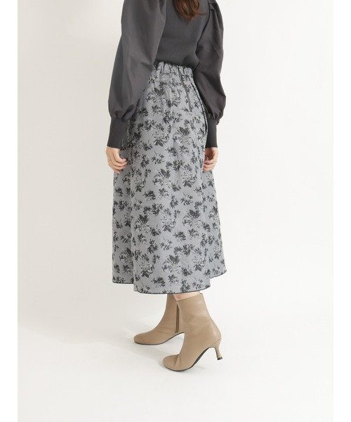 Te chichi（テチチ）の「【貴島明日香コラボ】フラワージャカードリバーシブルスカート（スカート・レディース・ネイビー/ブラック・MEDIUM/SMALL）」の16枚目の写真