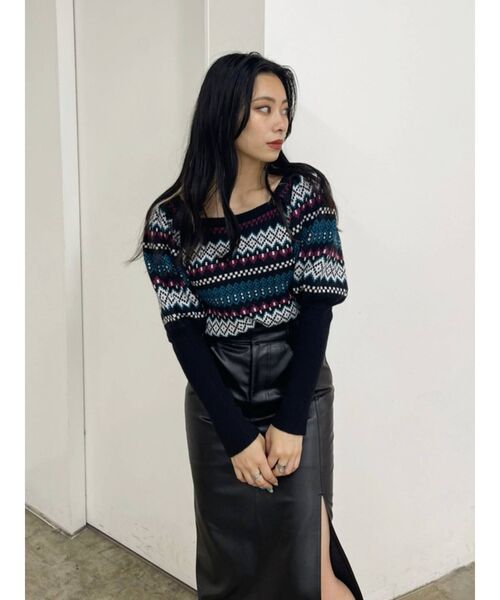 EVRIS（エヴリス）の「ディープスリットフェイクレザースカート（スカート・レディース・ブラック/アイボリー・SMALL/MEDIUM）」の4枚目の写真