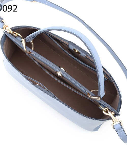 UNTITLED（アンタイトル）の「◆【セレモニー／通勤】トラペーズショルダーバッグ＜オンオフどちらも＞（ショルダーバッグ・レディース・ブラック/ブラウン系その他/ブルー・99）」の4枚目の写真