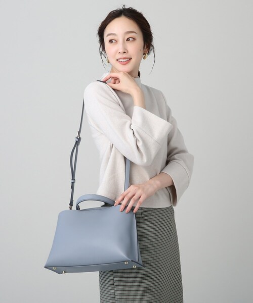 UNTITLED（アンタイトル）の「◆【セレモニー／通勤】トラペーズショルダーバッグ＜オンオフどちらも＞（ショルダーバッグ・レディース・ブラック/ブラウン系その他/ブルー・99）」の11枚目の写真
