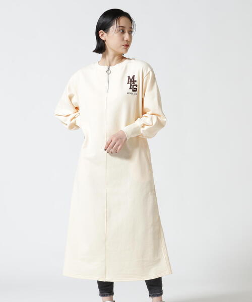 AVIREX（アヴィレックス）の「2WAY EMBROIDERY ONEPIECE/ 2ウェイ刺繍ワンピース（ワンピース・レディース・ブラック/グレー/アイボリー・F）」の6枚目の写真