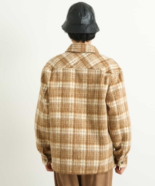 a.v.v（アーヴェヴェ）の「シャギーチェックCPOジャケット（その他アウター・メンズ・ベージュ/ブラック・48/46）」の17枚目の写真