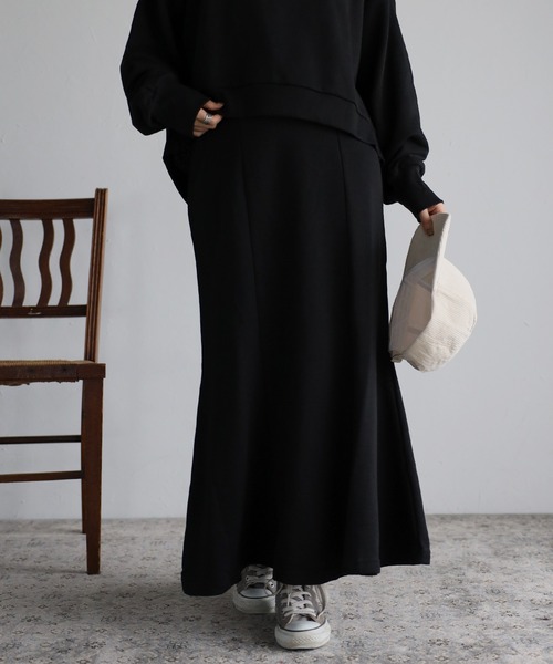 Fizz（フィズ）の「【maiko_wear × Fizz コラボ】　裏毛マーメイドスカート（スカート・レディース・ブラック/ベージュ/チャコール・M）」の7枚目の写真