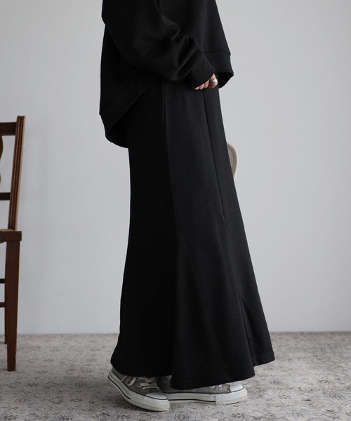 Fizz（フィズ）の「【maiko_wear × Fizz コラボ】　裏毛マーメイドスカート（スカート・レディース・ブラック/ベージュ/チャコール・M）」の8枚目の写真