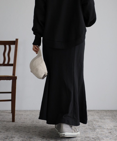 Fizz（フィズ）の「【maiko_wear × Fizz コラボ】　裏毛マーメイドスカート（スカート・レディース・ブラック/ベージュ/チャコール・M）」の9枚目の写真