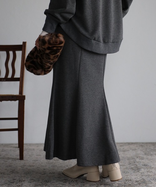 Fizz（フィズ）の「【maiko_wear × Fizz コラボ】　裏毛マーメイドスカート（スカート・レディース・ブラック/ベージュ/チャコール・M）」の21枚目の写真
