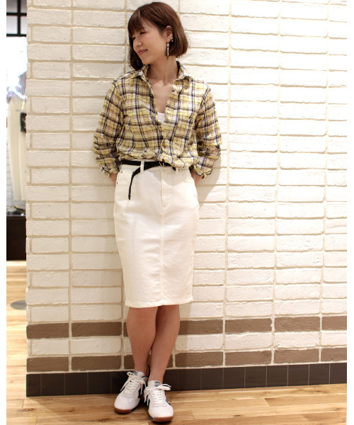 Spick & Span（スピックアンドスパン）の「ツイルストレッチナカシロ タイトスカート。（スカート・レディース・ホワイト/イエロー/サックスブルー・40/36/38）」の16枚目の写真