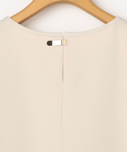 NOLLEY’S（ノーリーズ）の「◇【WEB限定】ダブルクロスバックフレアーブラウス（シャツ/ブラウス・レディース・アイボリー/ブラック・FREE）」の12枚目の写真