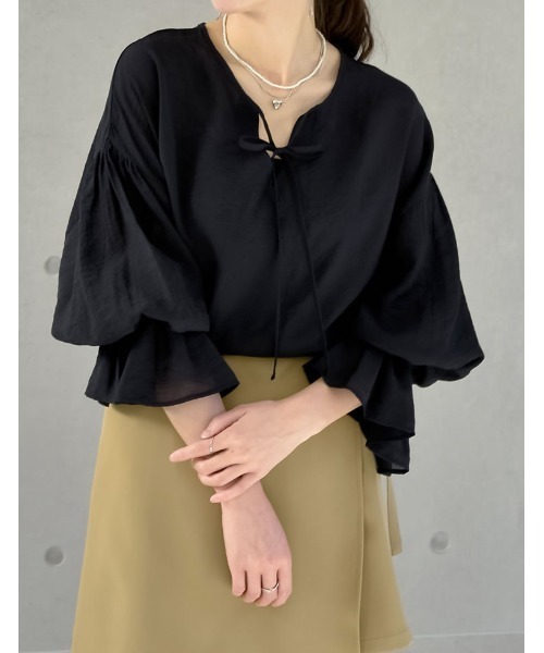 COMME des GARÇONSフロッキープリントサークルシアーブラウス COMME des GARÇONSフロッキープリントサークルシアーブラウス