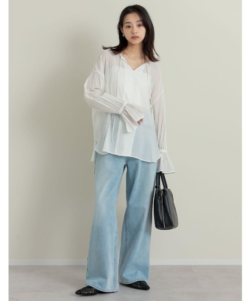 Re:EDIT（リエディ）の「[選べる]シアー/フロッキードットカフタンシアーブラウス（シャツ/ブラウス・レディース・ブラック/アイボリー系/ブルー/イエロー/アイボリー/ブラック系その他2/ブラック系その他/ホワイト系その他2/グリーン/ホワイト系その他・LARGE/MEDIUM）」の15枚目の写真