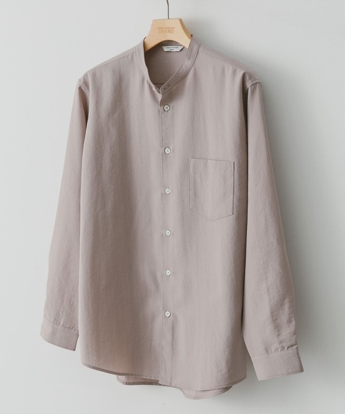 URBAN RESEARCH DOORS（アーバンリサーチドアーズ）の「『吸水速乾』セオアルファバンドカラーロングスリーブシャツ（シャツ/ブラウス・メンズ・ネイビー/ピンク/ライトグレー/グリーン・MEDIUM/LARGE/X-LARGE）」の4枚目の写真