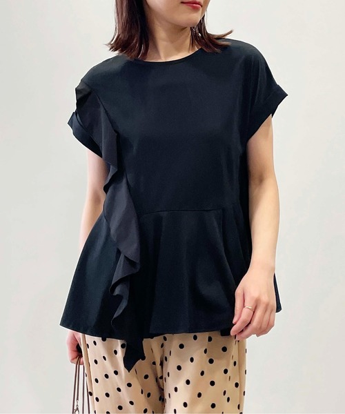 PICCIN（ピッチン）の「サイドフリルペプラムプルオーバー（Tシャツ/カットソー・レディース・オフホワイト/ブラック・M/L）」の6枚目の写真