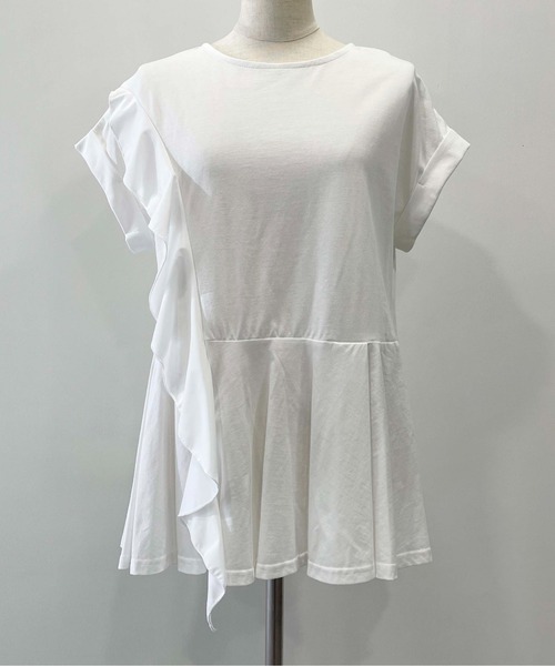 PICCIN（ピッチン）の「サイドフリルペプラムプルオーバー（Tシャツ/カットソー・レディース・オフホワイト/ブラック・M/L）」の16枚目の写真