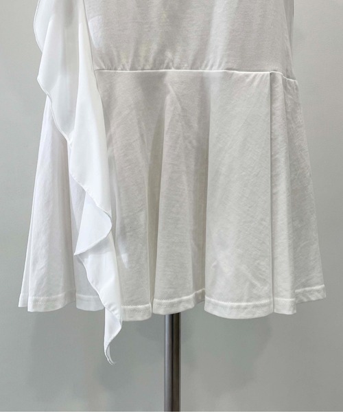 PICCIN（ピッチン）の「サイドフリルペプラムプルオーバー（Tシャツ/カットソー・レディース・オフホワイト/ブラック・M/L）」の22枚目の写真