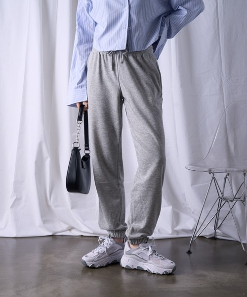 ad thie（アドティエ）の「スウェット ジョガーパンツ（スウェットパンツ・レディース・ピンク/ブラック/アイボリー/カーキ/ライトグレー/グレー・L/M）」の4枚目の写真