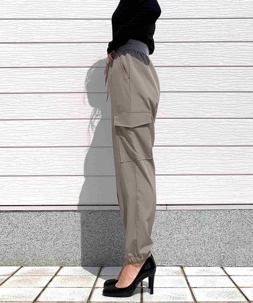 Q（キュー）の「カーゴジョガーパンツ（カーゴパンツ）」 - WEAR