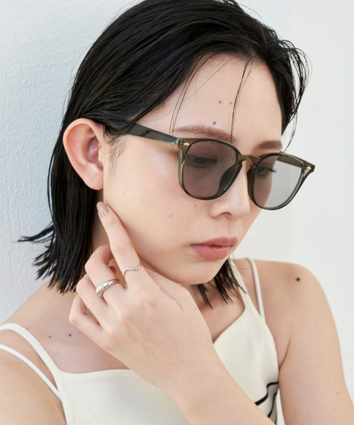 Aunt Marie's（アントマリーズ）の「セルフレームサングラス / UVカット / カラーサングラス（サングラス・レディース・ブラック/グレー・FREE）」の13枚目の写真