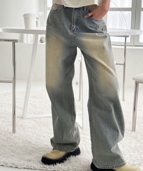 Dalfwin（ダールフィン）の「韓国ファッション ヴィンテージワイドローライズデニムパンツ（デニムパンツ・レディース・ライトブルー・SMALL/MEDIUM/LARGE）」の2枚目の写真