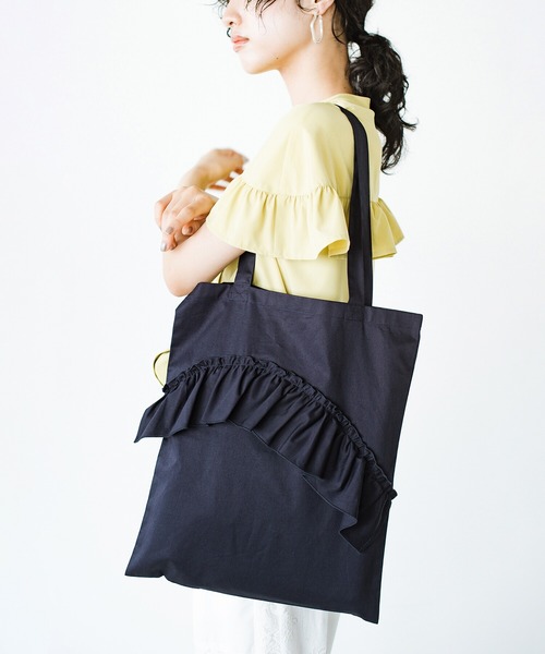 haco!（ハコ）の「ハートのかけらを持ち歩こう！４つで１つのハートができるPBPオーガニックコットントートバッグ haco! FACTOR(Y with ah(attach heart)!（トートバッグ・レディース・ネイビー・1/2/3/4）」の4枚目の写真