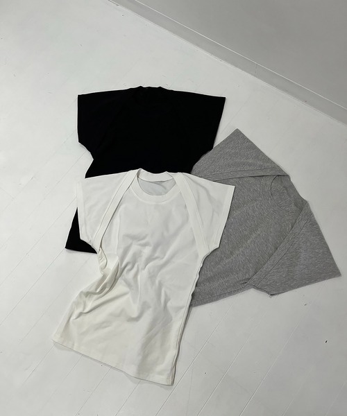 Jewelobe(ジュエローブ)の「ホルターラインコンパクトTシャツ(Tシャツ/カットソー・レディース・ホワイト/杢グレー/ブラック・FREE)」の2枚目の写真