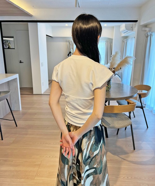 Jewelobe(ジュエローブ)の「ホルターラインコンパクトTシャツ(Tシャツ/カットソー・レディース・ホワイト/杢グレー/ブラック・FREE)」の4枚目の写真