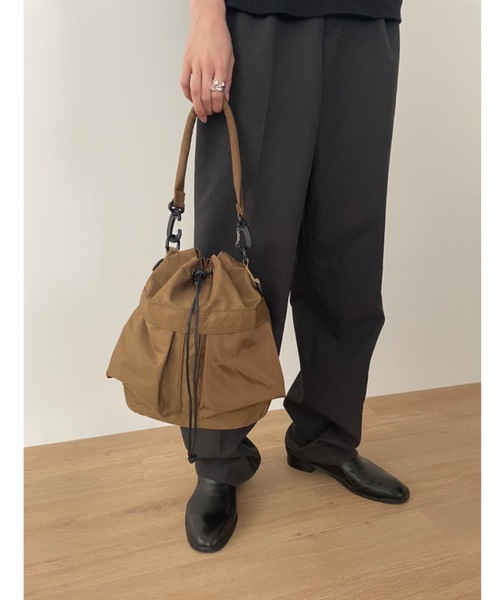 2WAYポケットナイロン巾着ショルダーバッグ（ショルダーバッグ）｜Didot.showroom（ディドット ショールーム）