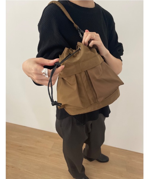GGパターン ナイロンショルダーバッグ LA VORAGINE ショルダーバッグ バッグ バケツ型ショルダーバッグ