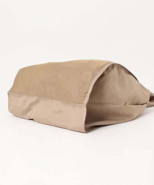 サウナボーイ（サウナボーイ）の「サウナボーイ×KENKAGAMI/メッシュ付きサウナバック（トートバッグ・メンズ・ホワイト/ベージュ・FREE）」の4枚目の写真