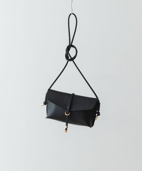 RODE SKO(ロデスコ)の「横型モバイルポシェット(ショルダーバッグ・レディース・ブラック/シルバー/アイボリー/ブラック系その他/グレー系その他/ネイビー/グリーン系その他・ONE)」の3枚目の写真