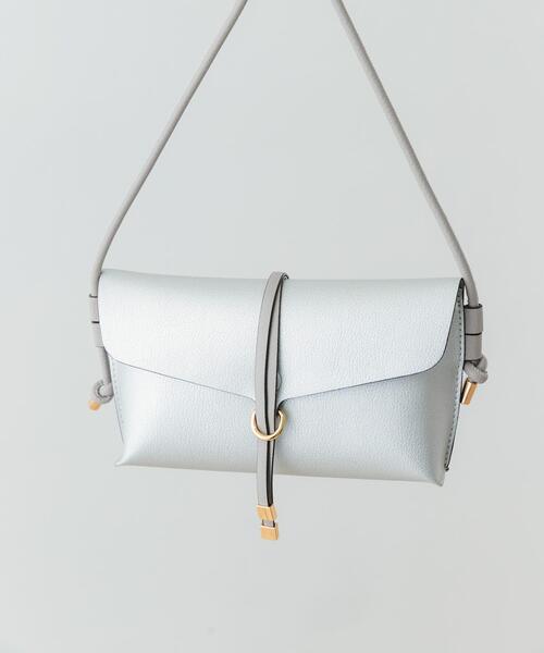 RODE SKO(ロデスコ)の「横型モバイルポシェット(ショルダーバッグ・レディース・ブラック/シルバー/アイボリー/ブラック系その他/グレー系その他/ネイビー/グリーン系その他・ONE)」の17枚目の写真