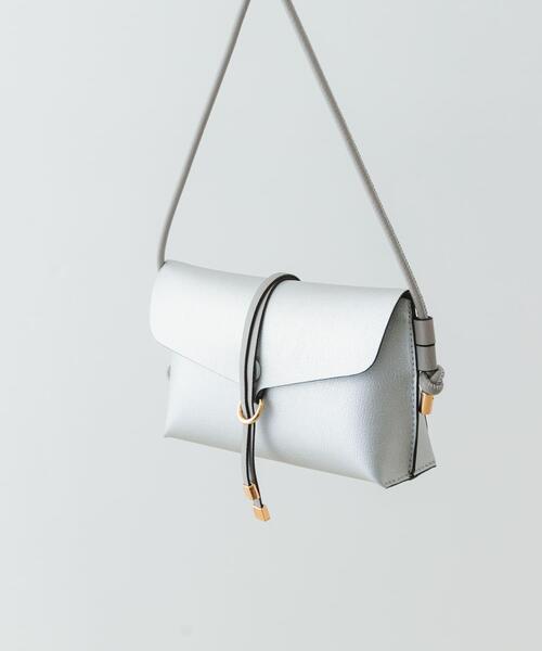 RODE SKO(ロデスコ)の「横型モバイルポシェット(ショルダーバッグ・レディース・ブラック/シルバー/アイボリー/ブラック系その他/グレー系その他/ネイビー/グリーン系その他・ONE)」の18枚目の写真