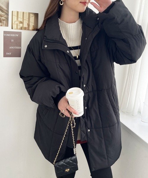 GeeRA(ジーラ)の「スタンドカラーフェイクダウンコート(ダウンジャケット/コート・レディース・アイボリー/ブラック/ブルー・MEDIUM)」の8枚目の写真