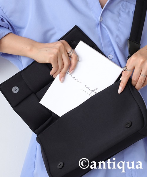 antiqua(アンティカ)の「メッシュショルダーバッグ(ショルダーバッグ・レディース・ブラック・FREE)」の6枚目の写真