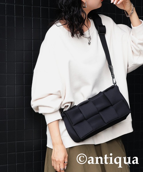 antiqua(アンティカ)の「メッシュショルダーバッグ(ショルダーバッグ・レディース・ブラック・FREE)」の12枚目の写真