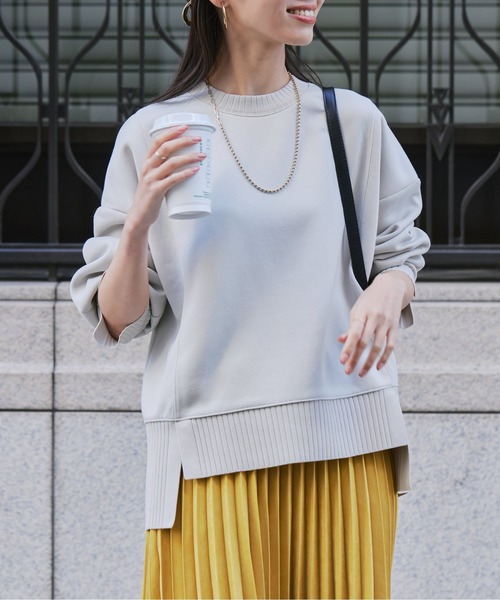 Chez toi（シェトワ）の「軽量ボンディング×リブ切替プルオーバー（Tシャツ/カットソー・レディース・グレー/アイボリー/オレンジ/ブラック/グレー系その他/ミント/ブラック系その他/ホワイト系その他・FREE）」の3枚目の写真