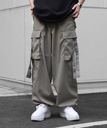 96thes（クローズ）の「裾ドローコード ストレッチワイドカーゴパンツ パラシュートパンツ　【96thes SELECT】（カーゴパンツ・レディース）」