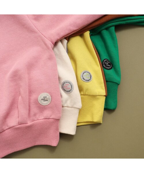 BREEZE（ブリーズ）の「【WEB限定・11色展開】無地トレーナー（スウェット・キッズ・キャメル/ピンク/ブルー/レッド/その他12/オフホワイト/ブラック/ラベンダー/その他11/グリーン/イエロー・140/120/130/110/150/100/90）」の13枚目の写真