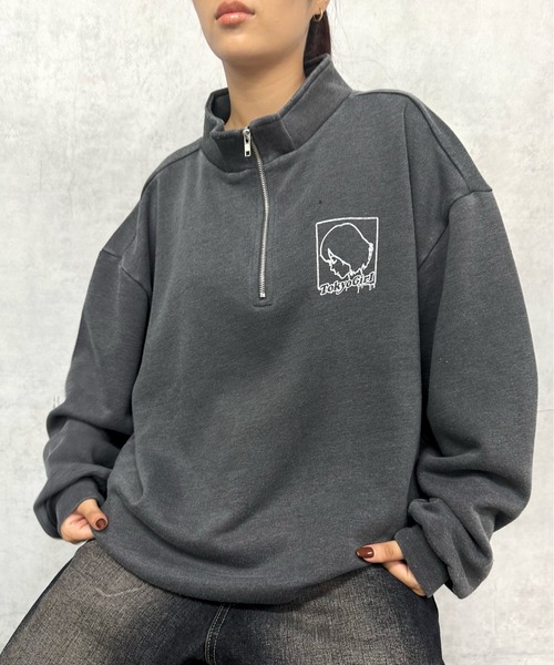 TOKYOGIRL（トーキョーガール）の「《WEB限定》【TOKYO GIRL】東京ガールハーフジップスウェット（スウェット・レディース・アッシュグレー/ブラック/チャコールグレー/グリーン/ダークグレー・FREE）」の3枚目の写真