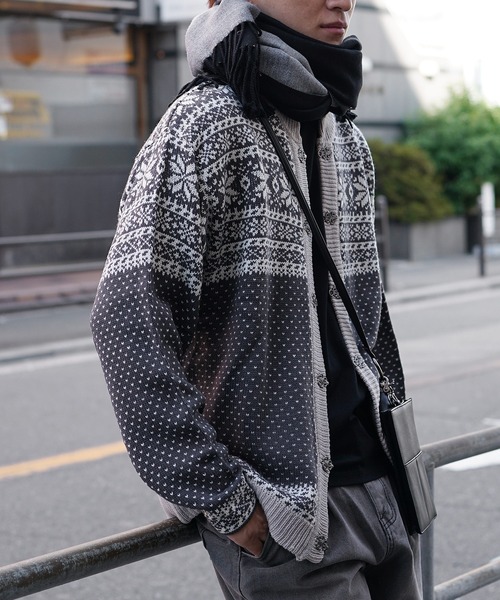 MinoriTY(マイノリティ)の「【MinoriTY】チロリアン柄ノーカラーカーディガン ニットカーディガン ライトアウター メンズ ビッグシルエット ルーズフィット オーバーサイズ 春服 冬服(カーディガン/ボレロ・メンズ・ブラウン/チャコール/ブラック・M/L)」の7枚目の写真