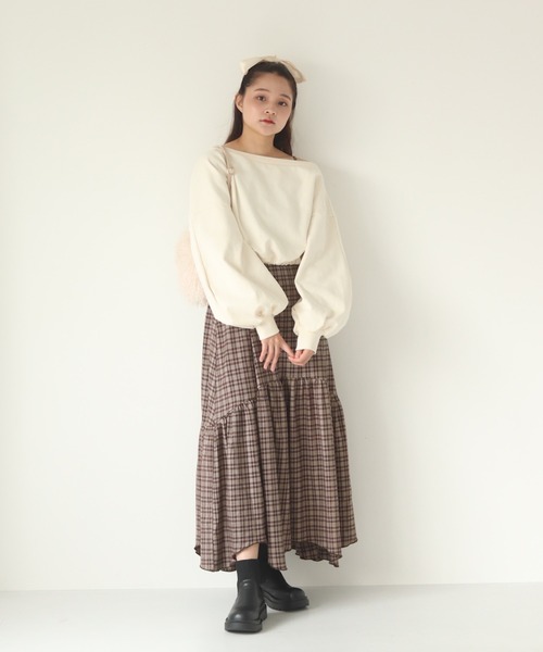 muguet(ミュゲ)の「one shoulder drost sweat(スウェット・レディース・アイボリー/ピンク・FREE)」の3枚目の写真